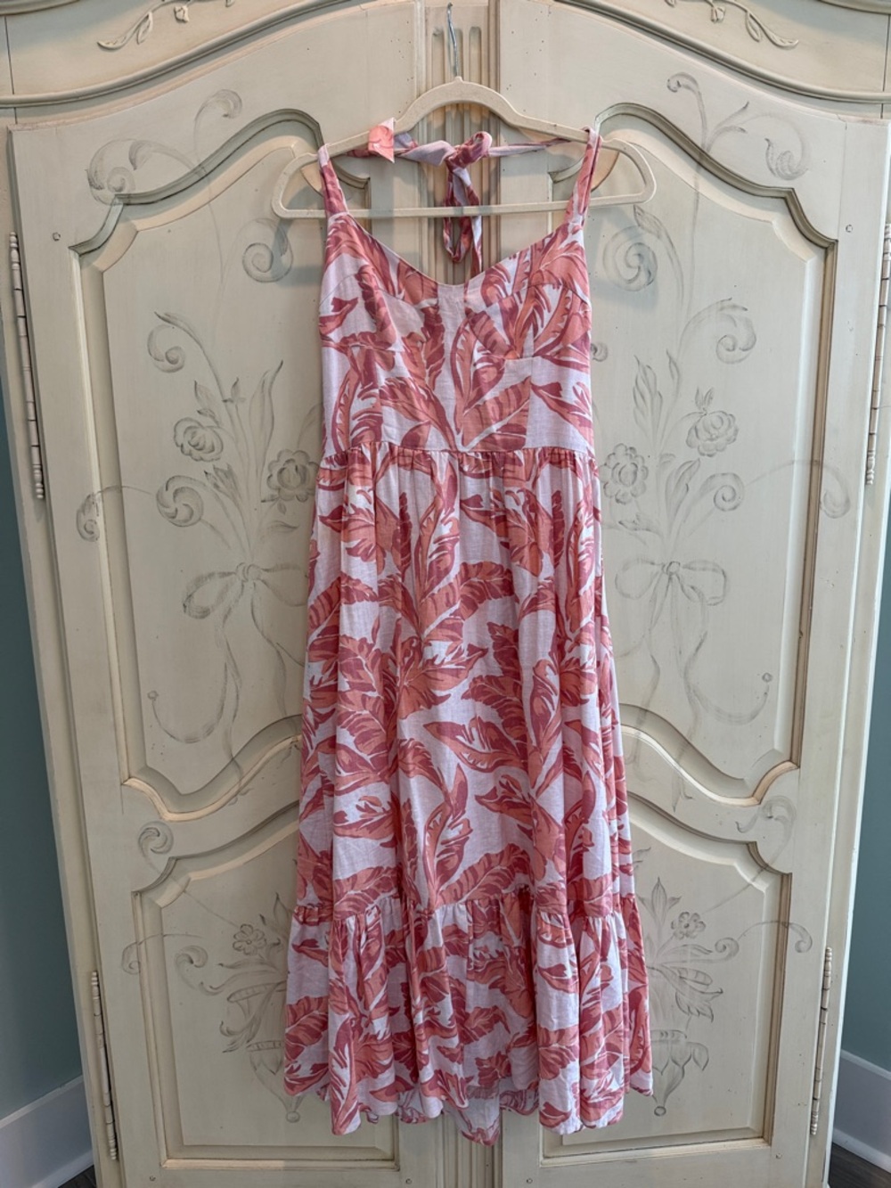 Bardot Pink Coral Leaf Print Maxi Dress summer is calling you